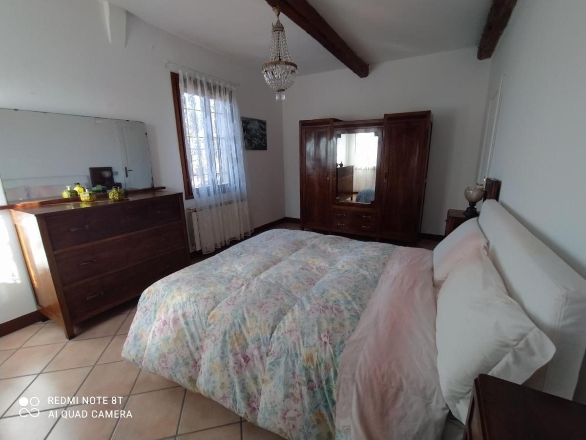 Bed and Breakfast La Rosa Selvatica Ravarino Екстер'єр фото