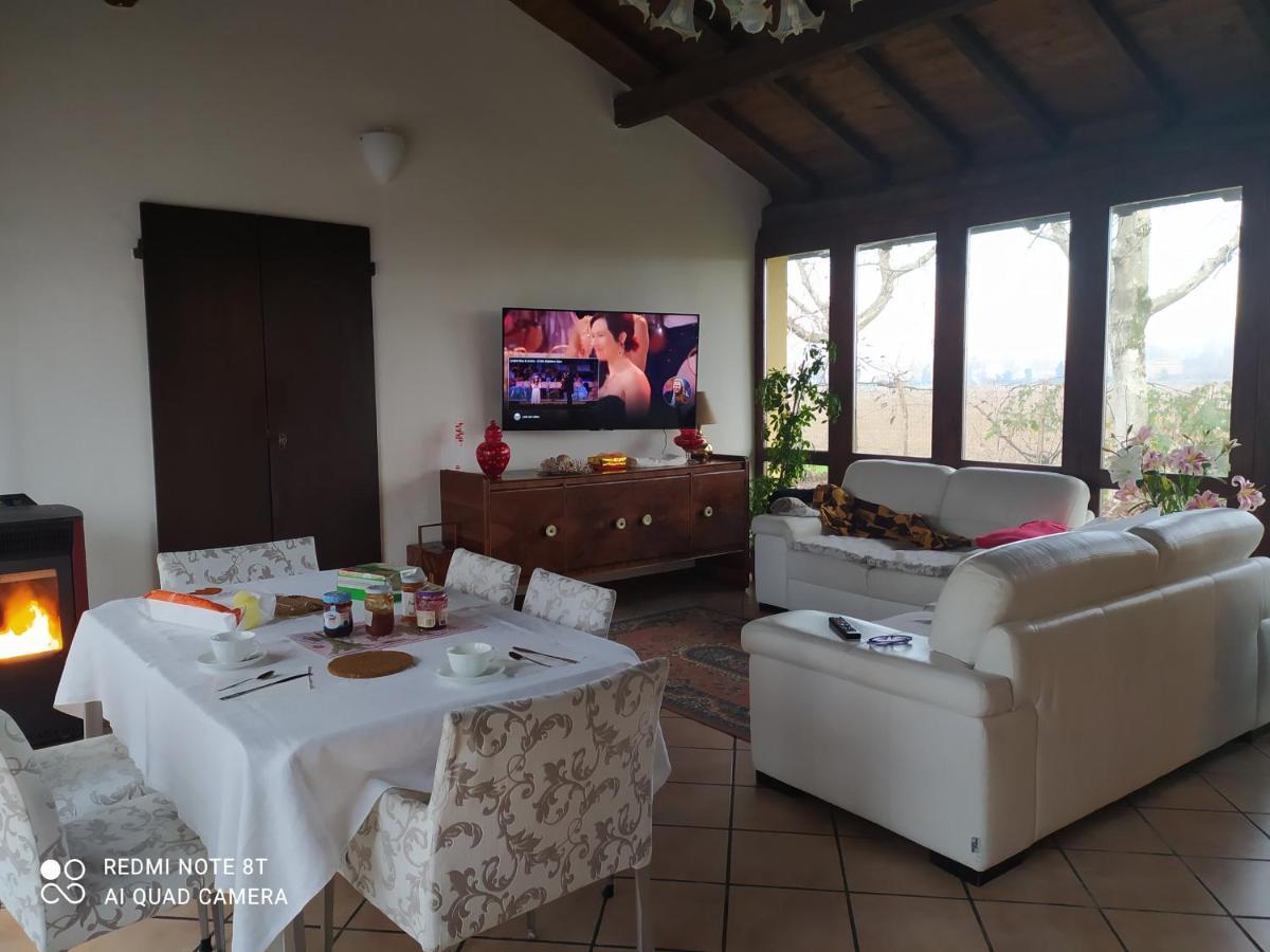 Bed and Breakfast La Rosa Selvatica Ravarino Екстер'єр фото