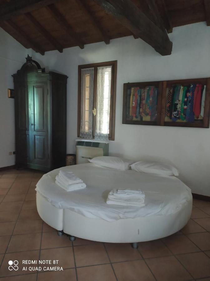 Bed and Breakfast La Rosa Selvatica Ravarino Екстер'єр фото