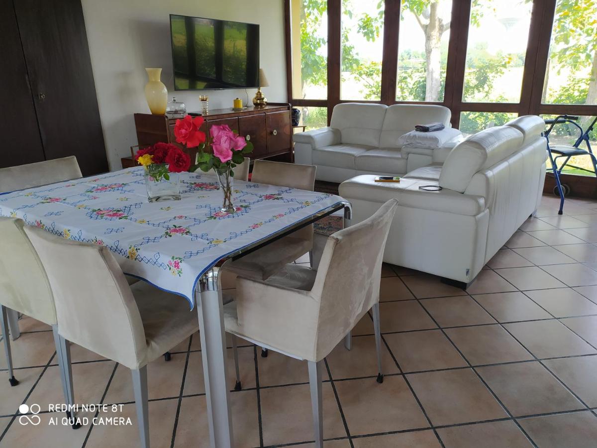 Bed and Breakfast La Rosa Selvatica Ravarino Екстер'єр фото